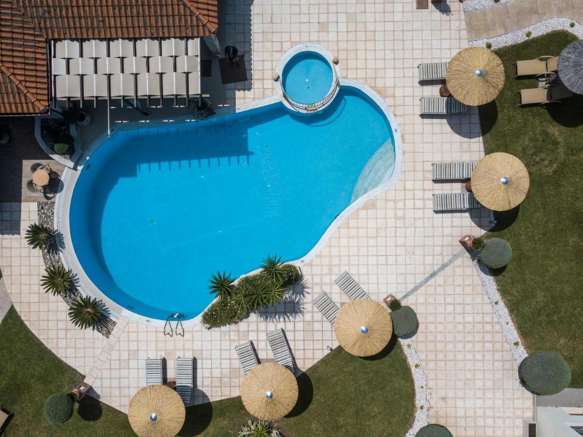 Country Inn Kallithea  Exterior foto