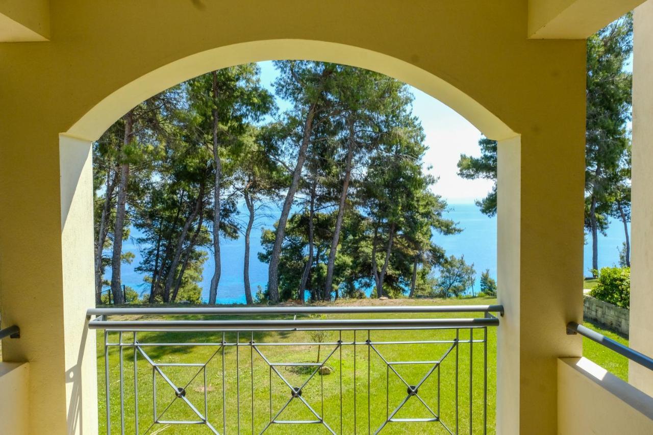 Country Inn Kallithea  Exterior foto