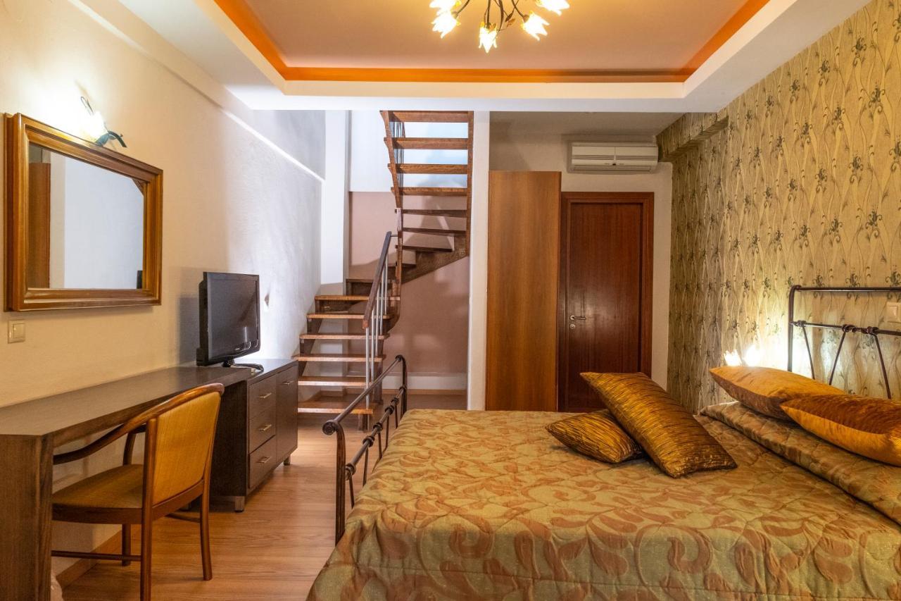Country Inn Kallithea  Exterior foto