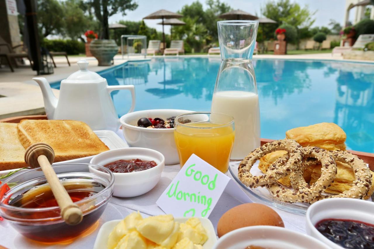 Country Inn Kallithea  Exterior foto