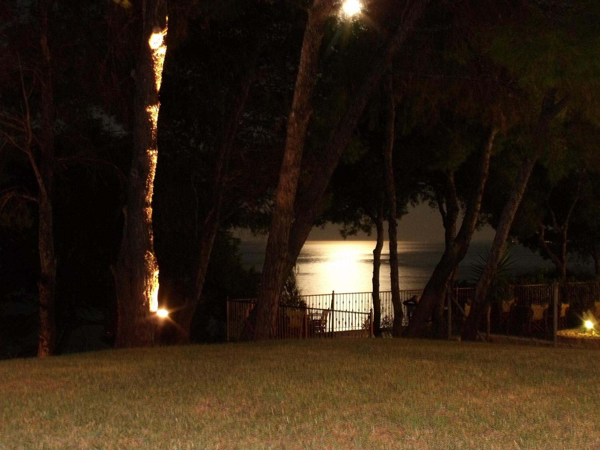 Country Inn Kallithea  Exterior foto