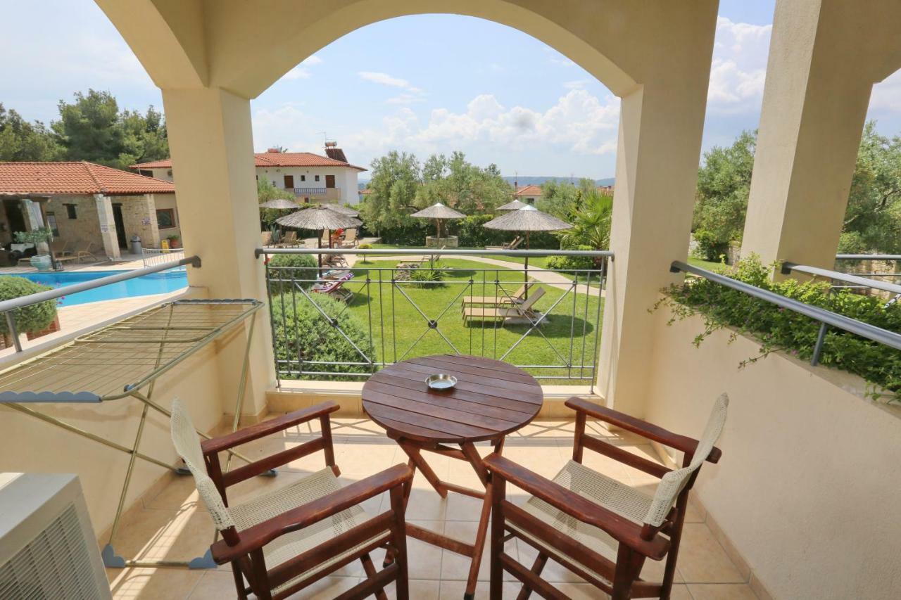 Country Inn Kallithea  Exterior foto